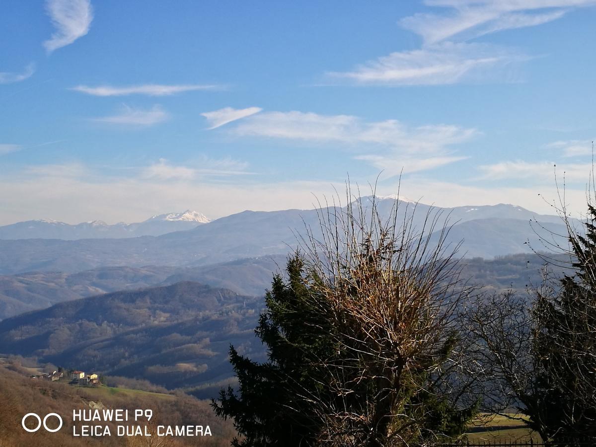 Locanda Della Pieve Tizzano Val Parma Екстериор снимка