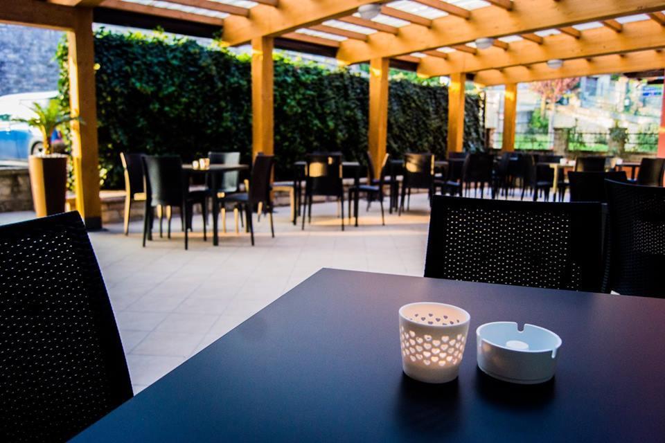 Locanda Della Pieve Tizzano Val Parma Екстериор снимка