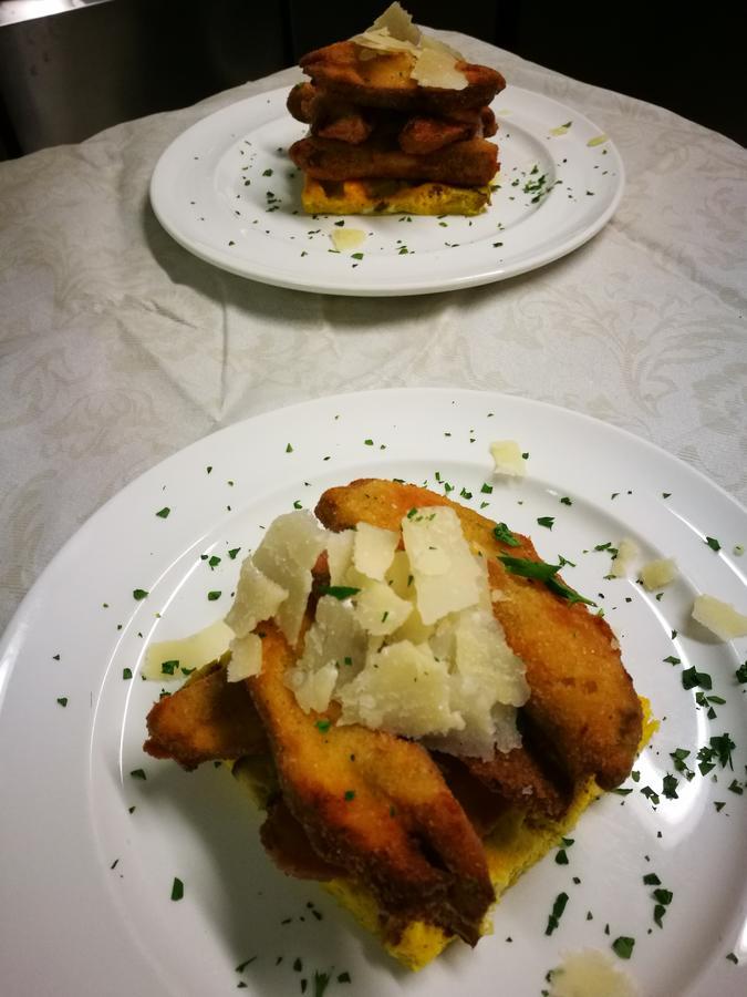 Locanda Della Pieve Tizzano Val Parma Екстериор снимка