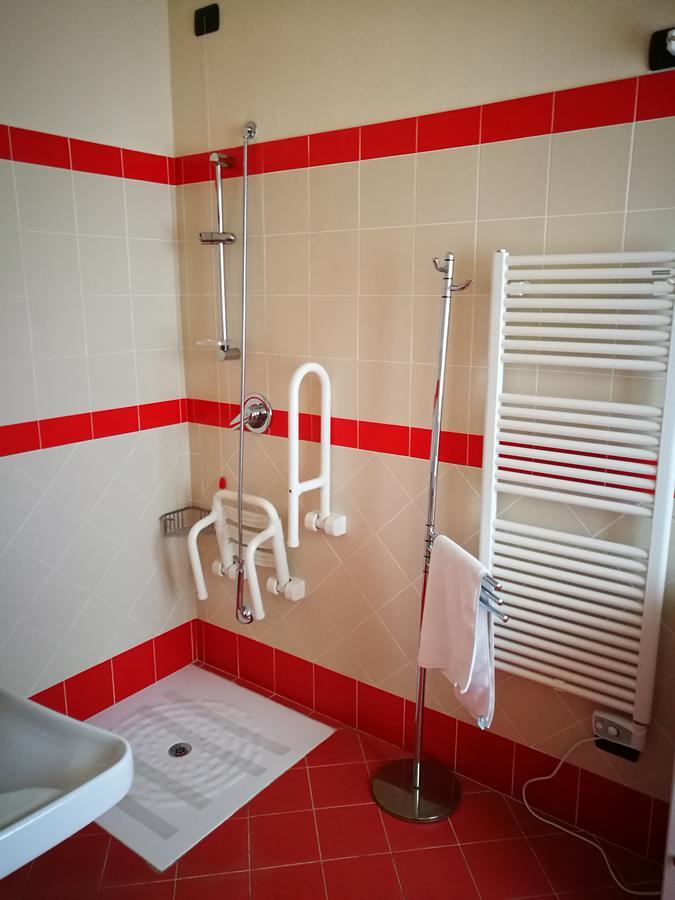 Locanda Della Pieve Tizzano Val Parma Екстериор снимка